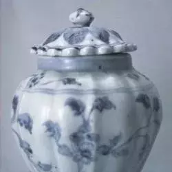 天顺瓷器真品如何鉴定(绿定瓷器的真品特征)