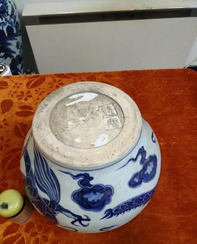 青花釉里红瓷器鉴别(元代青花釉里红真品瓷器)